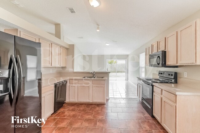 Building Photo - 12658 Holly Springs Ct