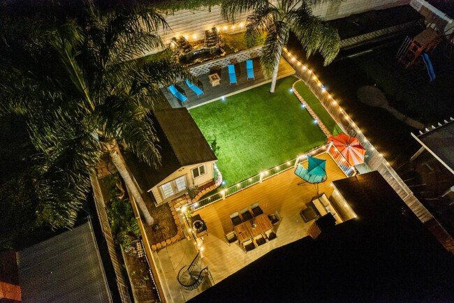 Building Photo - 13075 Old West Ave