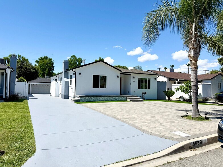 Building Photo - 5639 Natick Ave