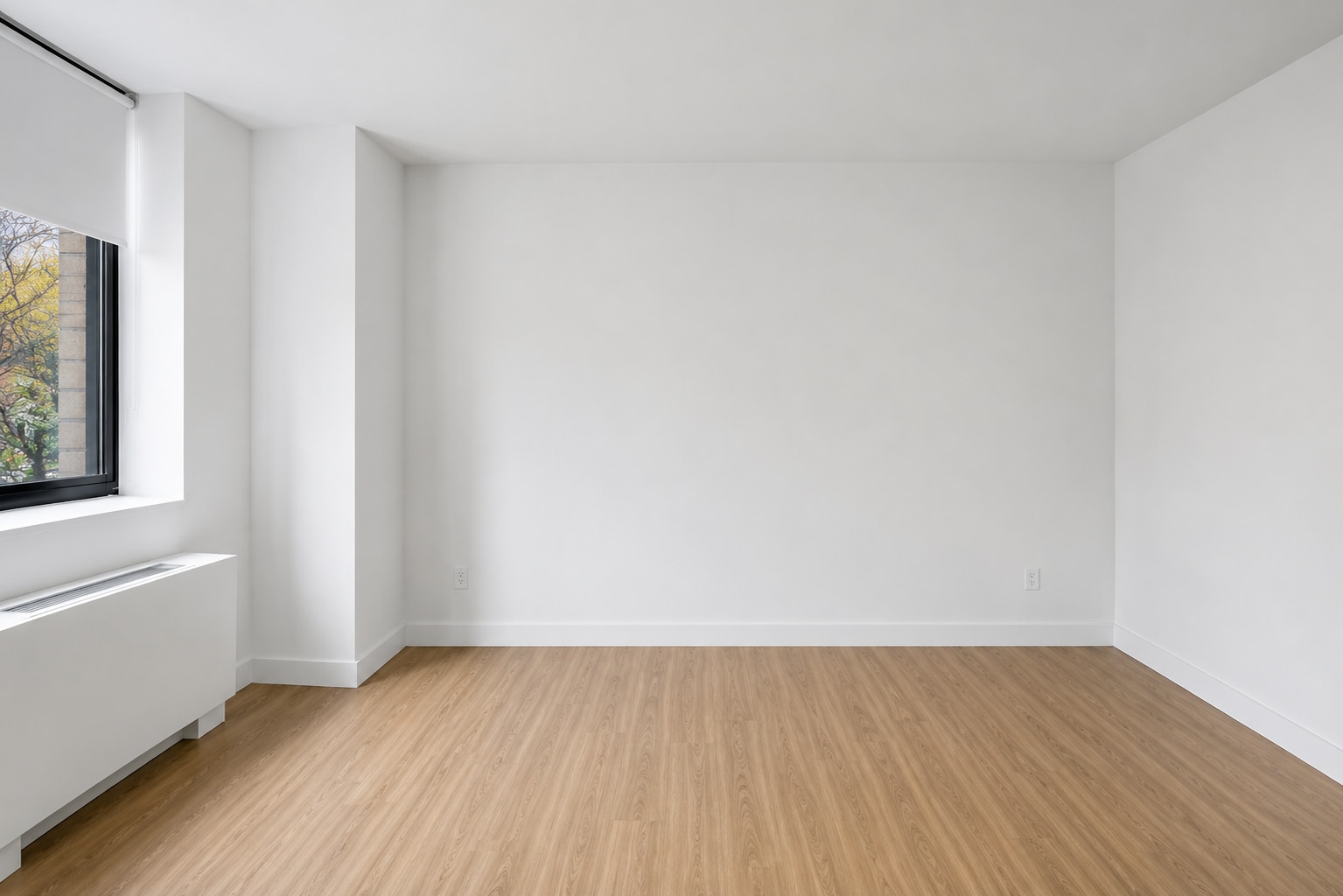 Building Photo - 302 W 98th St
