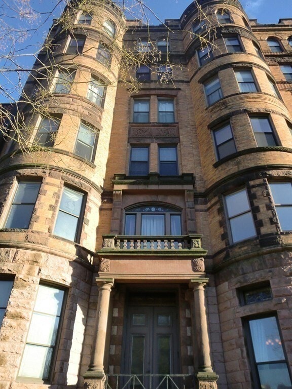 Building Photo - 362 Commonwealth Ave