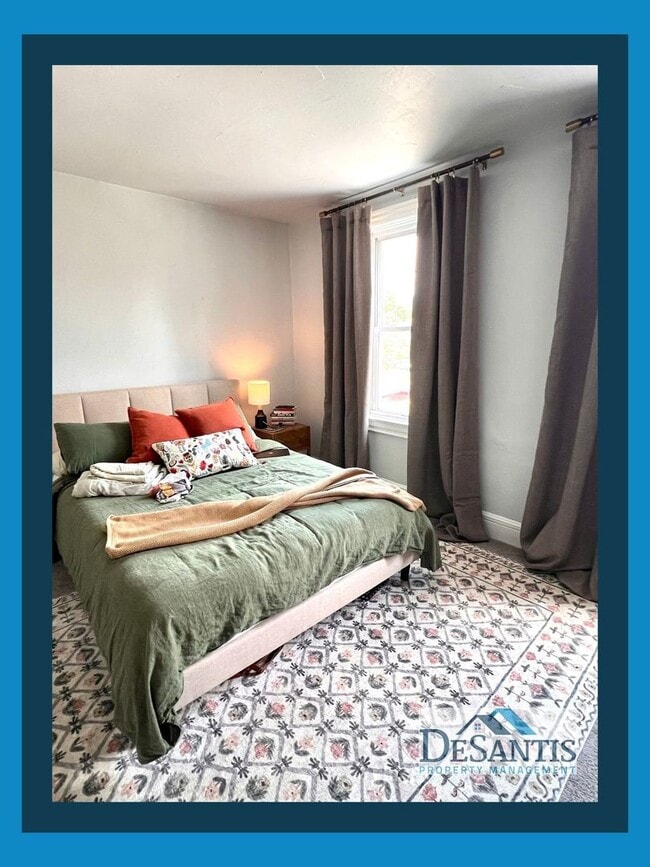 Building Photo - Pittsburgh - 2 Bedroom 1 Bathroom - Spacio...