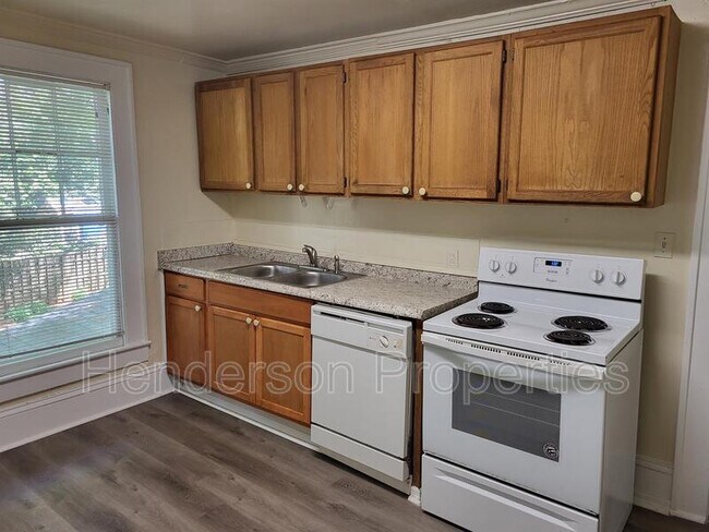 Building Photo - 1511 Hamorton Pl