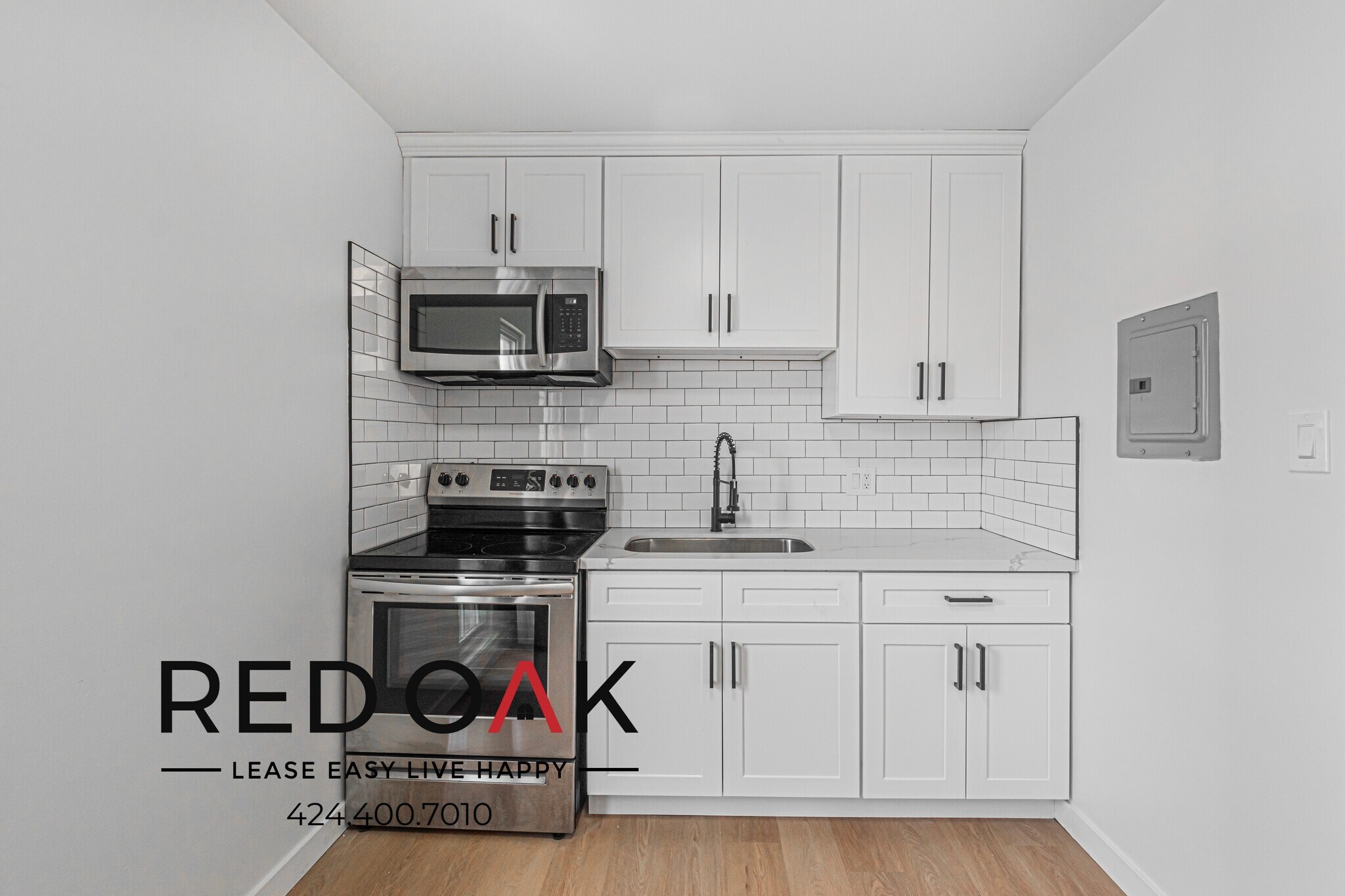 Building Photo - 1540 W 145th St