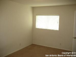 Building Photo - SPACIOUS 4 BR ON A CUL-DE-SAC W/ 2 LIVING ...