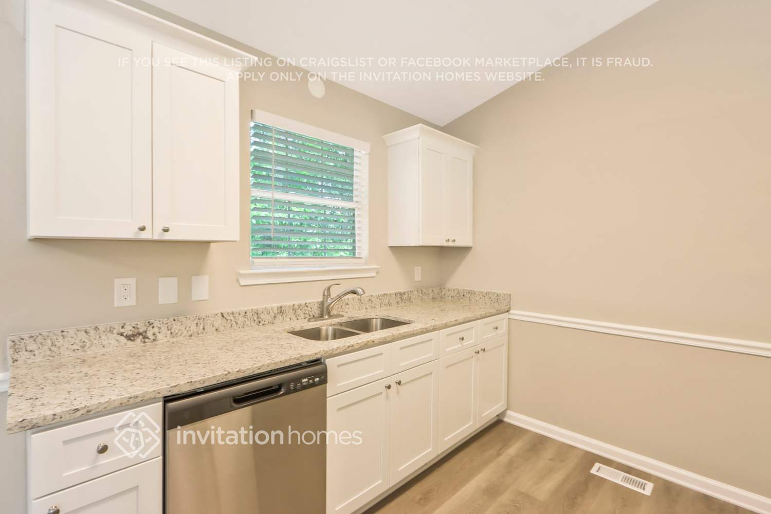 Building Photo - 6457 River Hill Dr