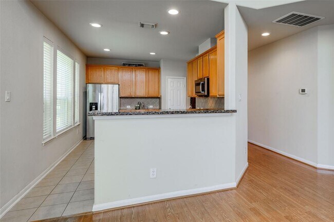 Building Photo - 1142 Glenwood Canyon Ln