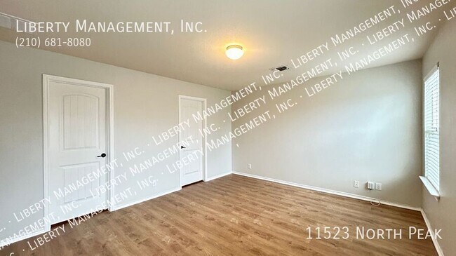 Building Photo - 11523 North Peak-