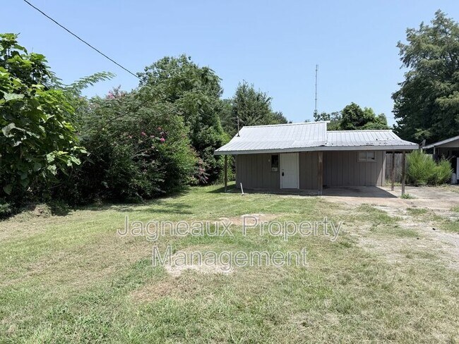 Building Photo - 106 Fontenot Rd