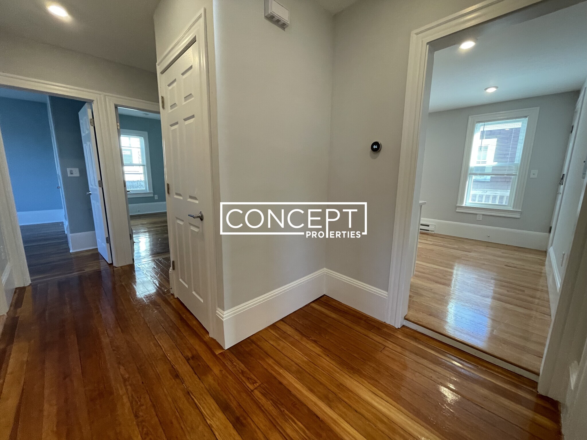 Building Photo - 3 Mossland St