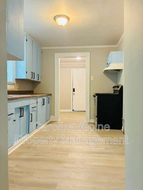 Building Photo - 102 Plum Tree Ln