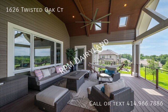 Building Photo - 1626 Twisted Oak Ct