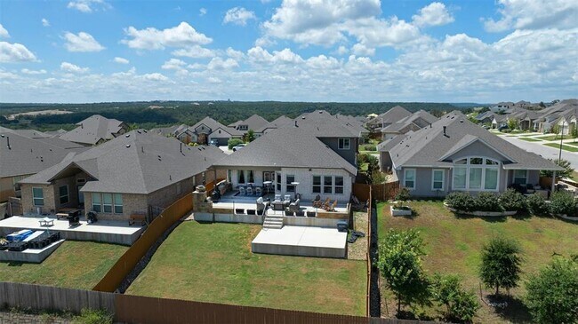 Building Photo - 805 Karst Cv