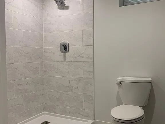 Building Photo - 6 BR 2 BA Single Family Home NEW U of MN - Sept 1 move in