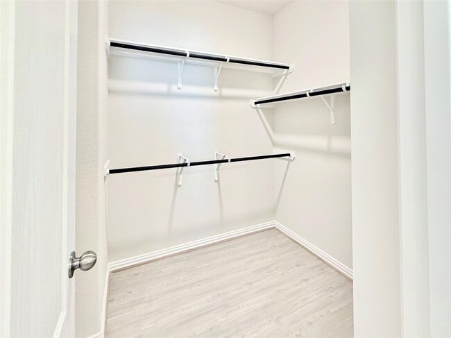 Building Photo - 22858 Ephesus Ave