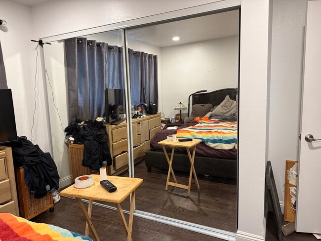 Building Photo - 2008 E Stearns Ave