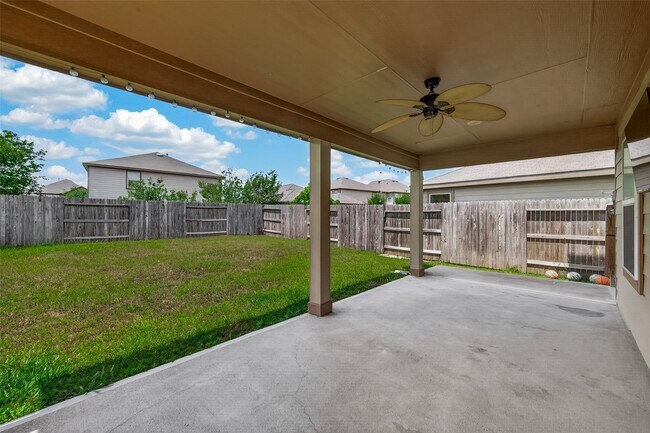 Building Photo - 18814 Bailey Oaks Ln