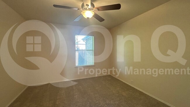 Building Photo - 3003 Elderberry Dr