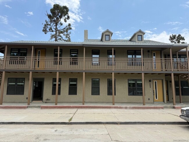 Building Photo - 6051 La Jolla Hermosa Ave