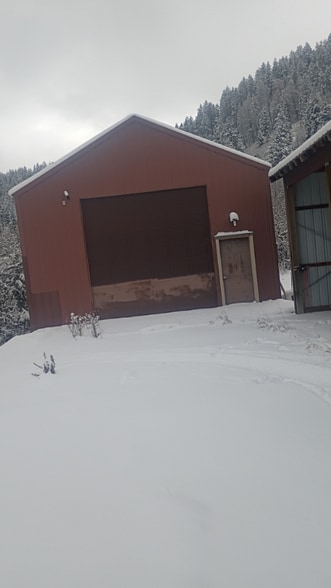 Building Photo - 147 Sunrise Ln