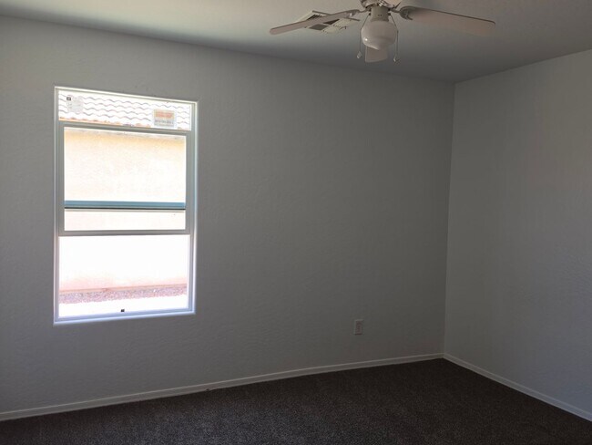 Building Photo - 2068 E Andalusian Loop