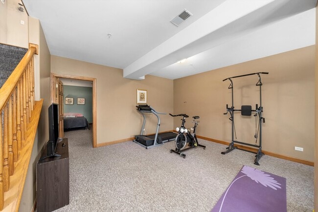 Building Photo - 21341 Windy Hill Dr