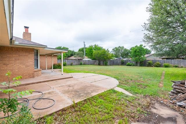 Building Photo - 3826 Crest Way