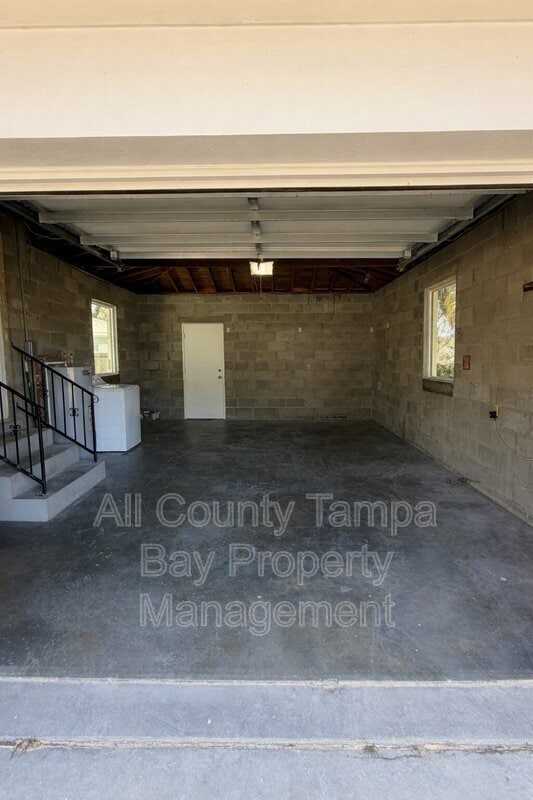 Building Photo - 2812 N Munro St