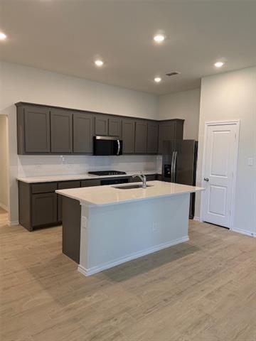 Building Photo - 3021 Redden Ln