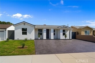 Building Photo - 1636 N Buena Vista St