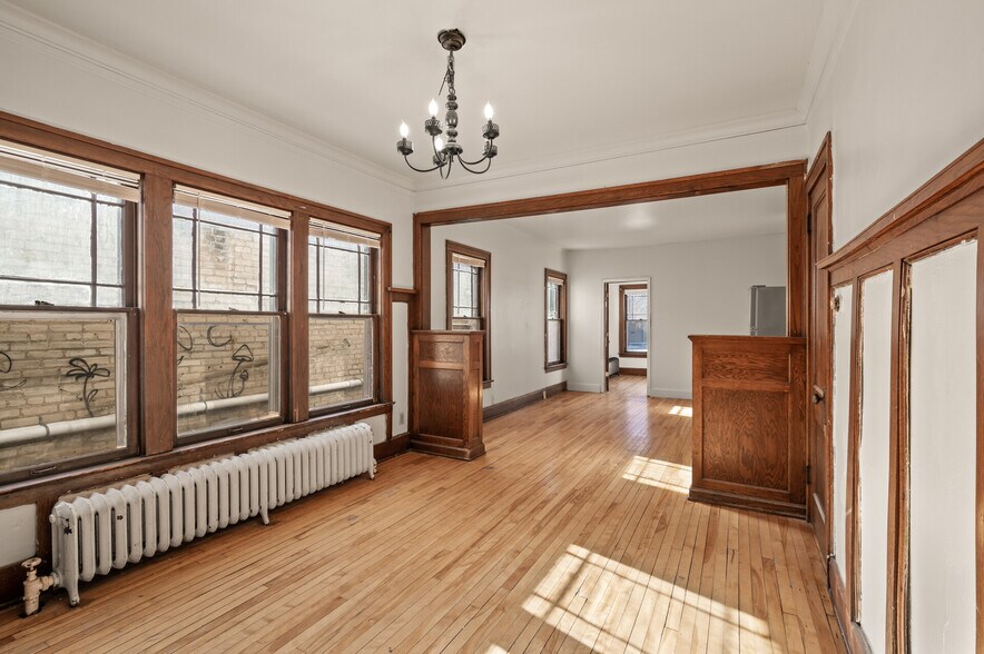 Building Photo - 3535 Lyndale Ave S