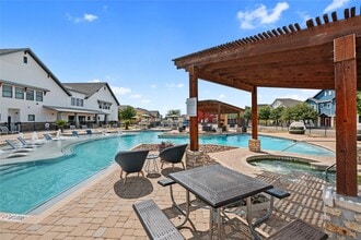 Building Photo - 12911 Berthoud Ln