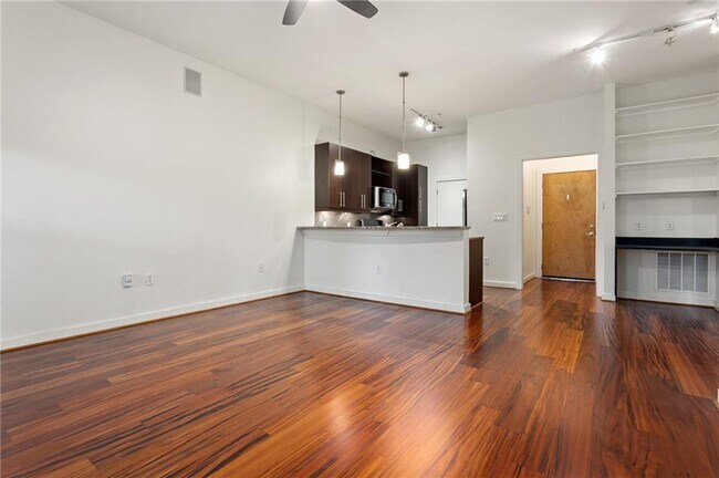 Building Photo - 870 Inman Vlg Pkwy NE