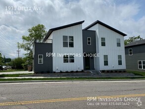 Building Photo - Newly constructed 4/3.5 close to downtown ...