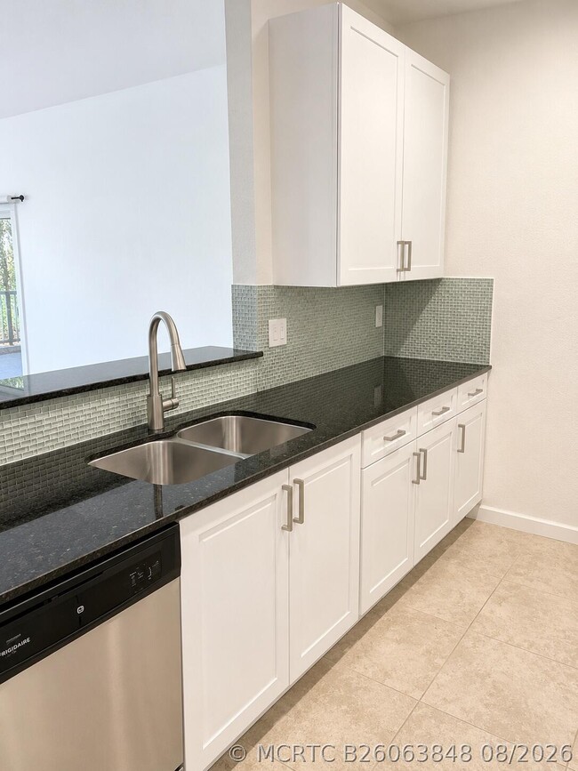 Building Photo - 5903 Monterra Club Dr
