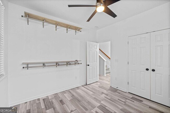 Building Photo - 4228 Laurel Creek Ct SE