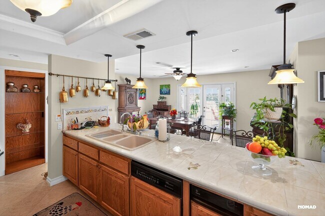 Building Photo - Charming 2BR House in Escondido