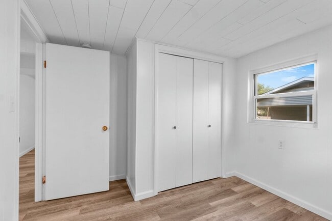 Building Photo - Beautiful House in Cape