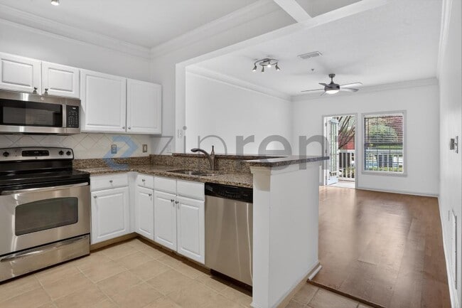 Building Photo - 1111 Westchester Ridge NE