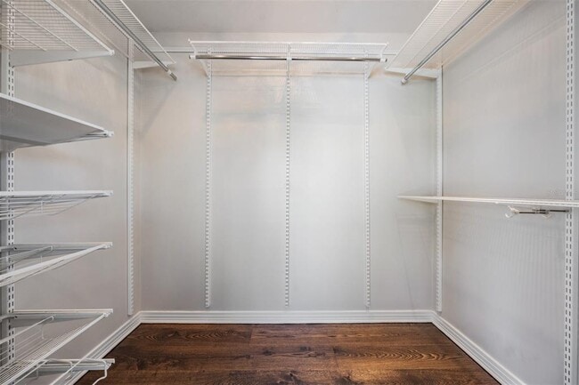 Building Photo - 640 Geneva Pl