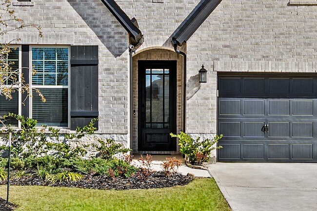Building Photo - 7415 Denali Dr