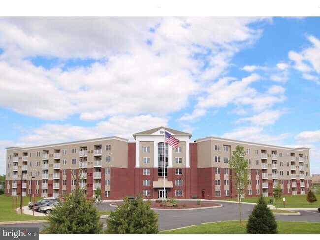 Building Photo - 1015 Andrew Dr
