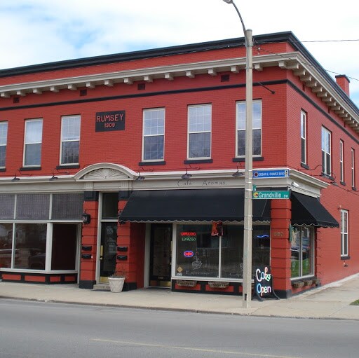 Building Photo - 878 Grandville Ave SW