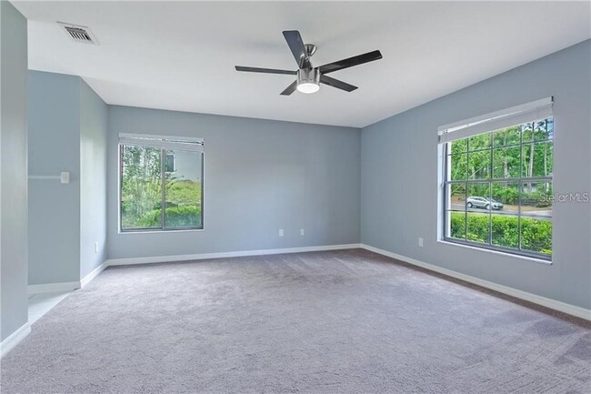 Building Photo - 2038 Crowley Cir W