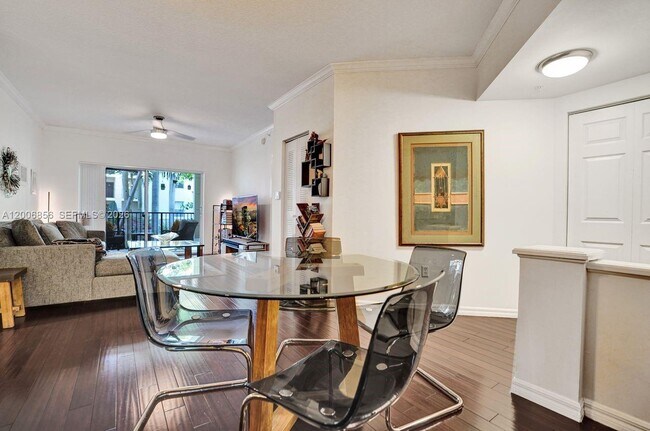 Building Photo - 2220 Tuscany Way