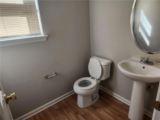 Building Photo - 2671 Farmstead Ct