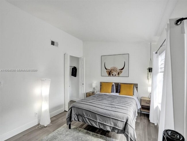 Building Photo - 3603 Townhouse Ct