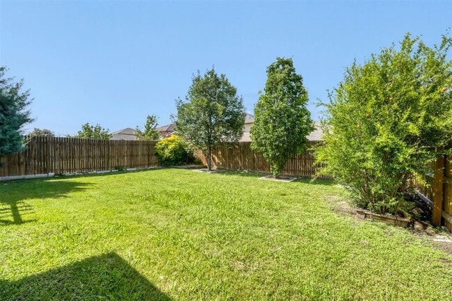 Building Photo - 12116 Walter Vaughn Dr