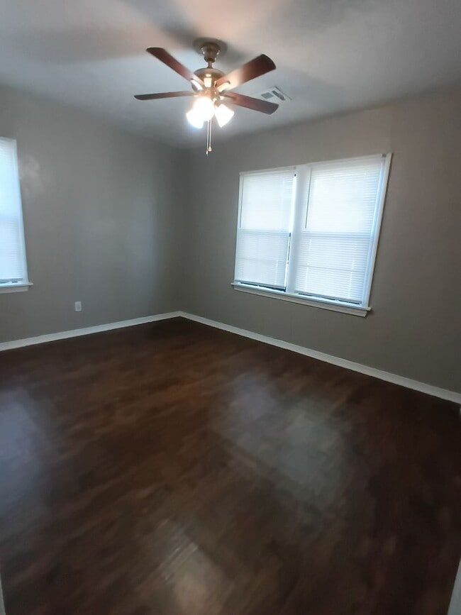 Building Photo - Tinker Close! FIRST FULL MONTH FREE