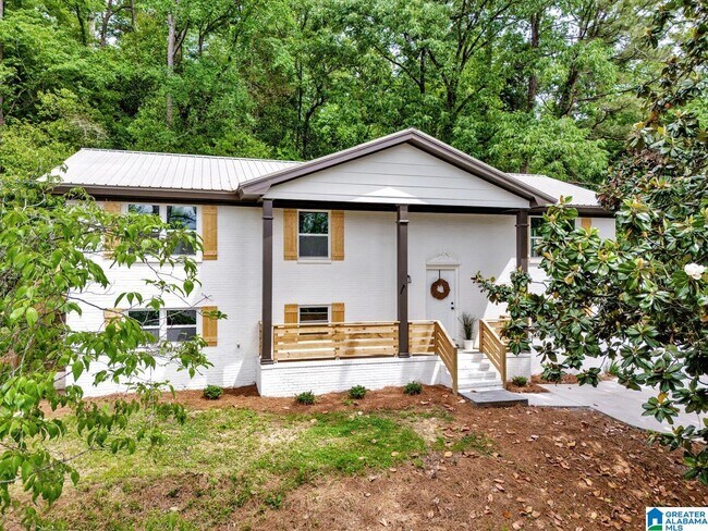Building Photo - 917 S Forrest Dr